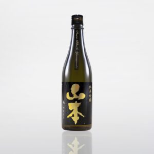 山本 純米吟釀 Pure Black 720ml